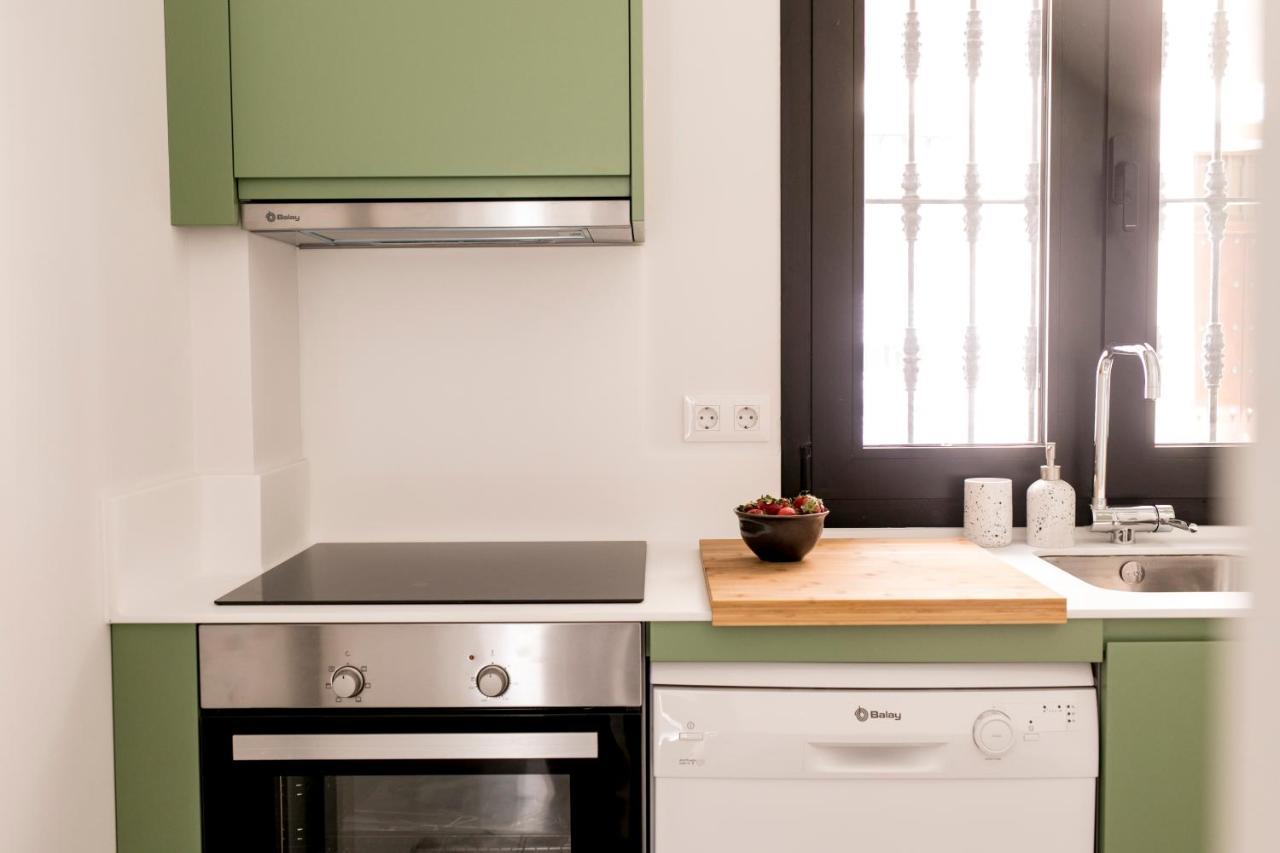Pasaje Zamora Apartamentos Севилья Экстерьер фото