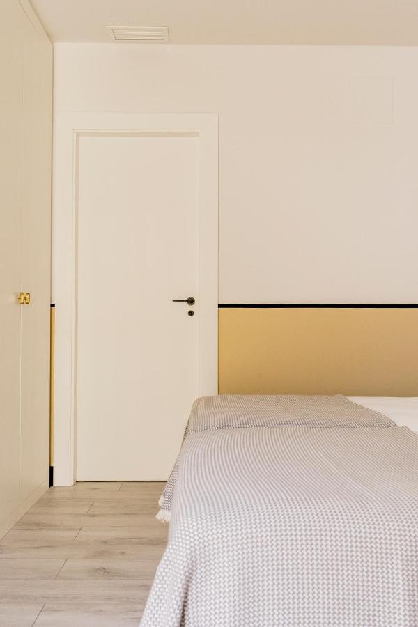 Pasaje Zamora Apartamentos Севилья Экстерьер фото