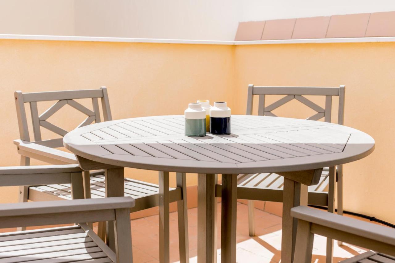 Pasaje Zamora Apartamentos Севилья Экстерьер фото